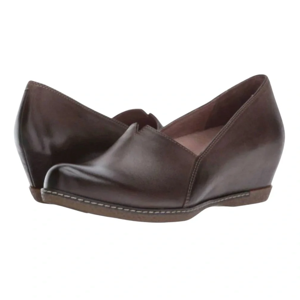 Dansko Liliana Burnished Brown Leather Wedge Loafers Comfort Shoes Size 9 EU 39 - Picture 2 of 12